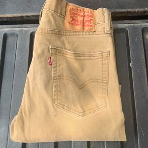 Men Levi Jean size 30x32 style 513